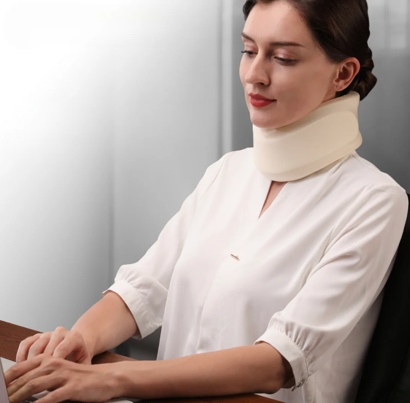 POSTUREPRO | COLLARÍN CERVICAL CORRECTOR